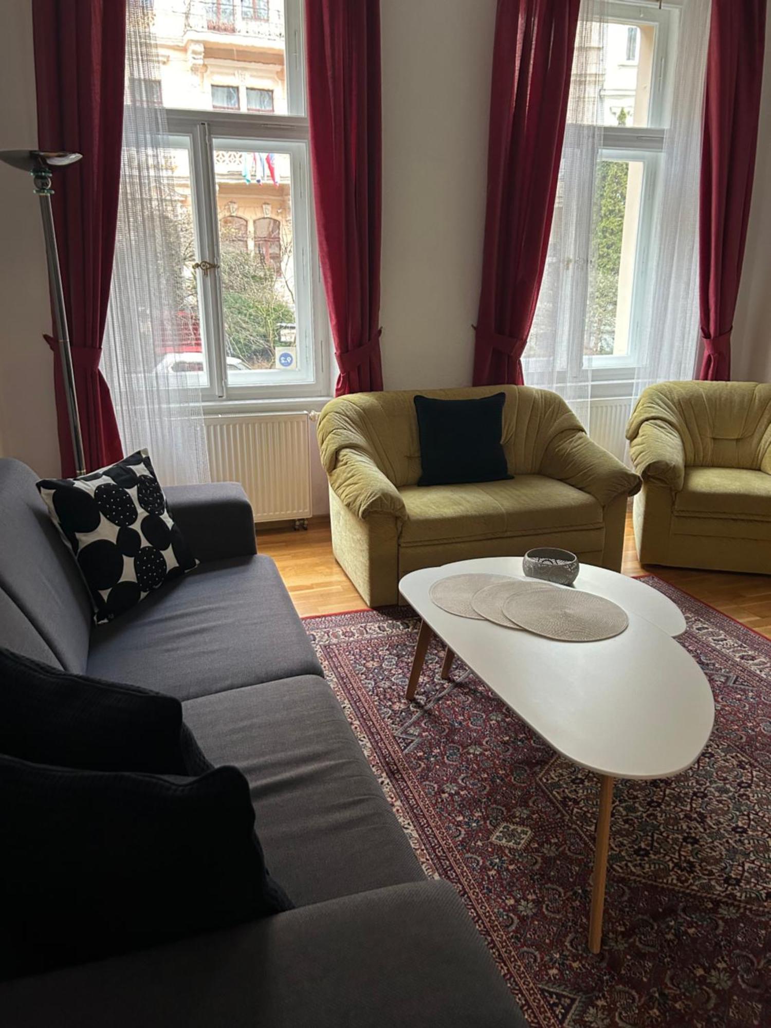 Apartment Sadova Karlovy Vary Exterior photo